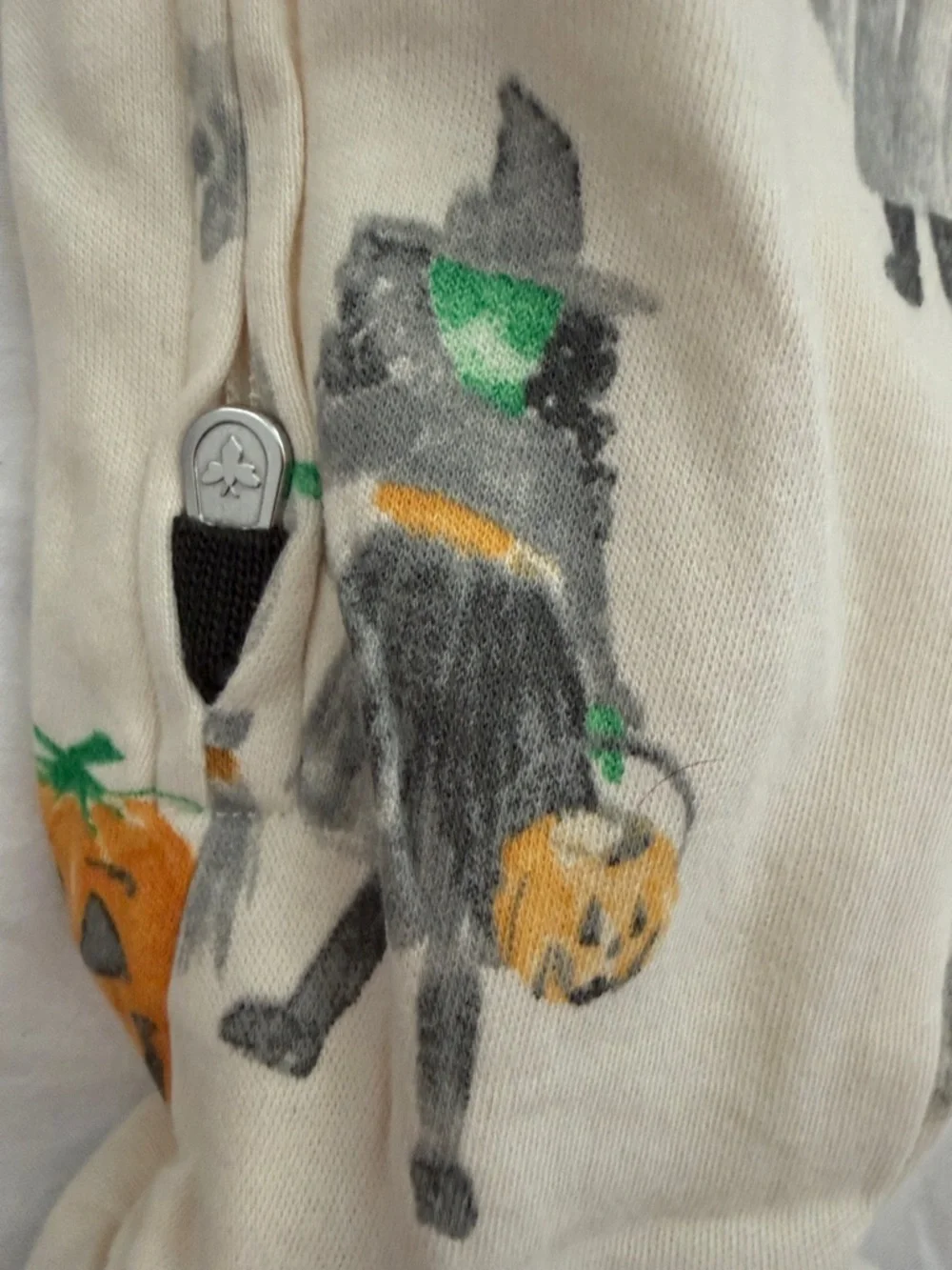 Burt bees Organic cotton Kids Pumpkin & Ghost Footed One-Piece 3-6 -9months